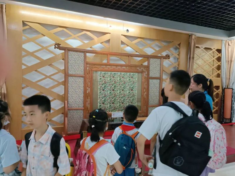 UG环球·(中国大陆)官方网站